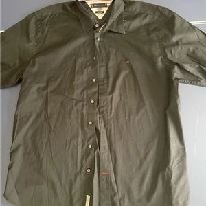 Men’s black Tommy Hilfiger size XXL, long sleeve button down